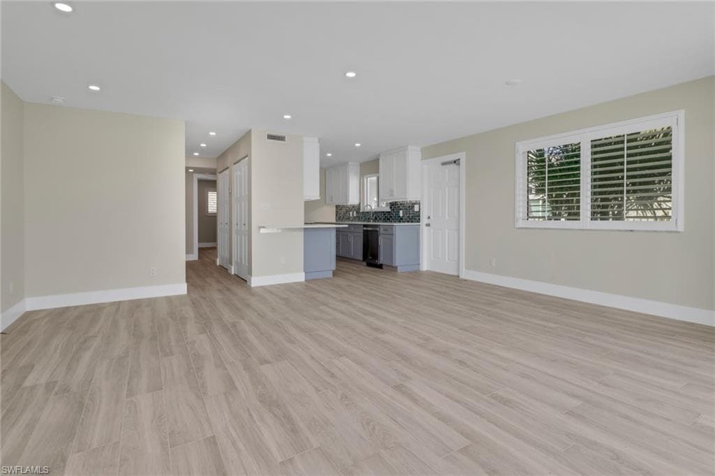 2500 Gulf Shore BLVD N # S10, NAPLES FL 34103-9