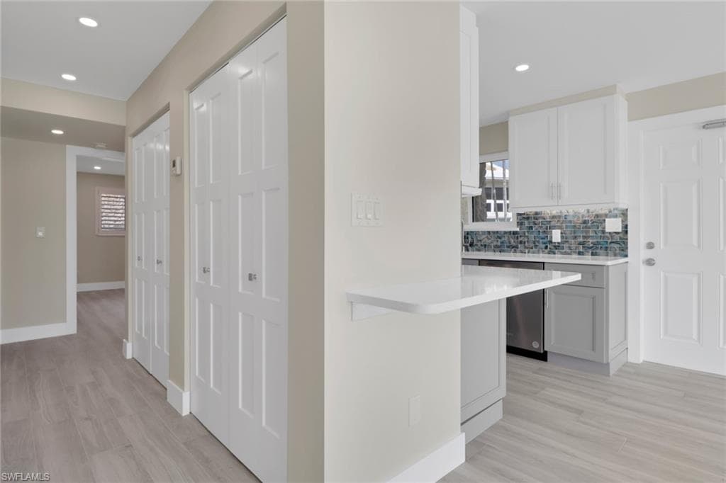 2500 Gulf Shore BLVD N # S10, NAPLES FL 34103-28