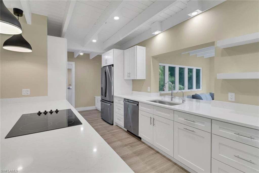 5150 Sand Dollar LN, NAPLES FL 34103-11