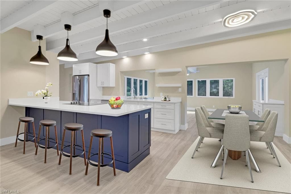 5150 Sand Dollar LN, NAPLES FL 34103-7