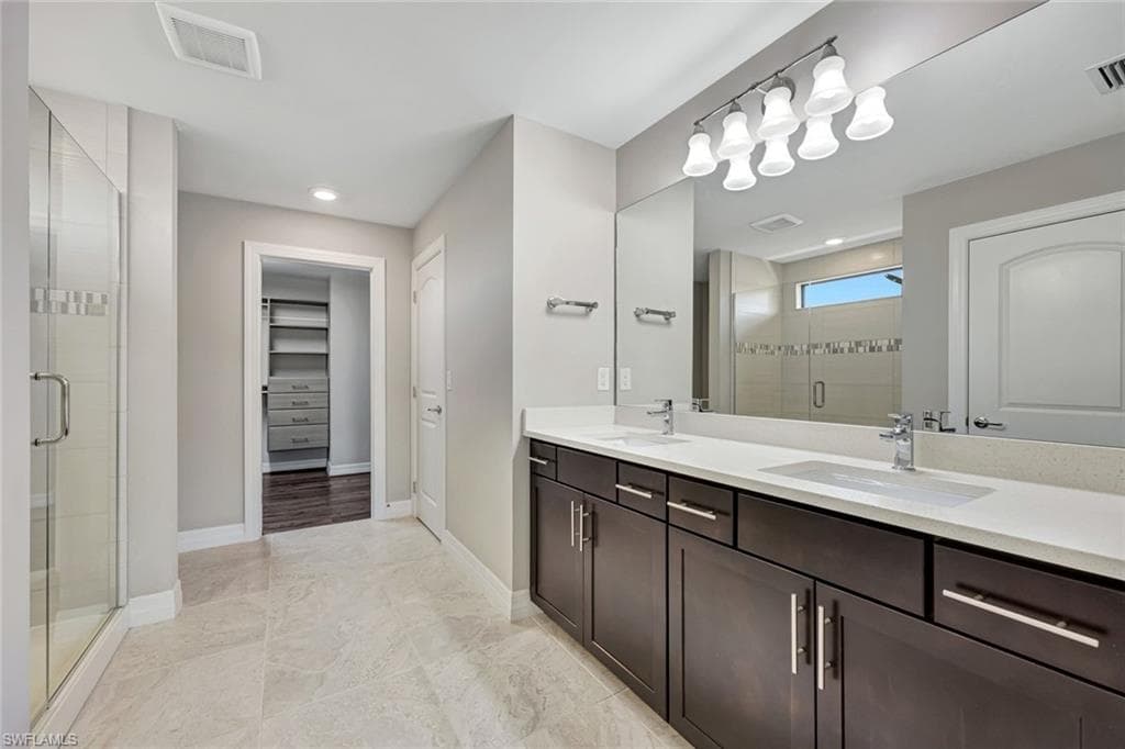 7265 Wilton DR, NAPLES FL 34109-31