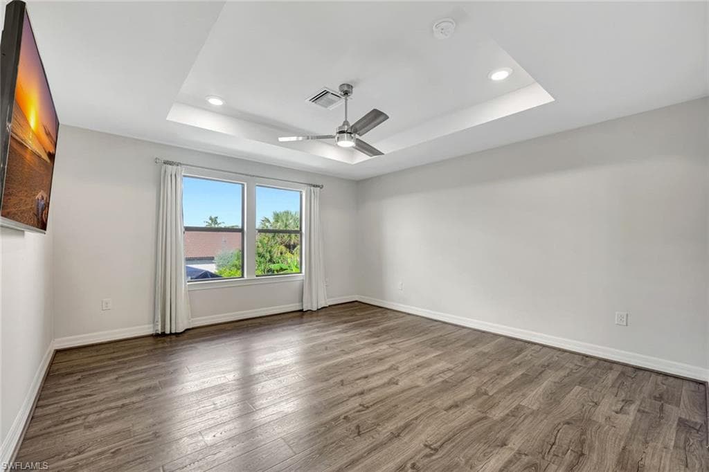 7265 Wilton DR, NAPLES FL 34109-30