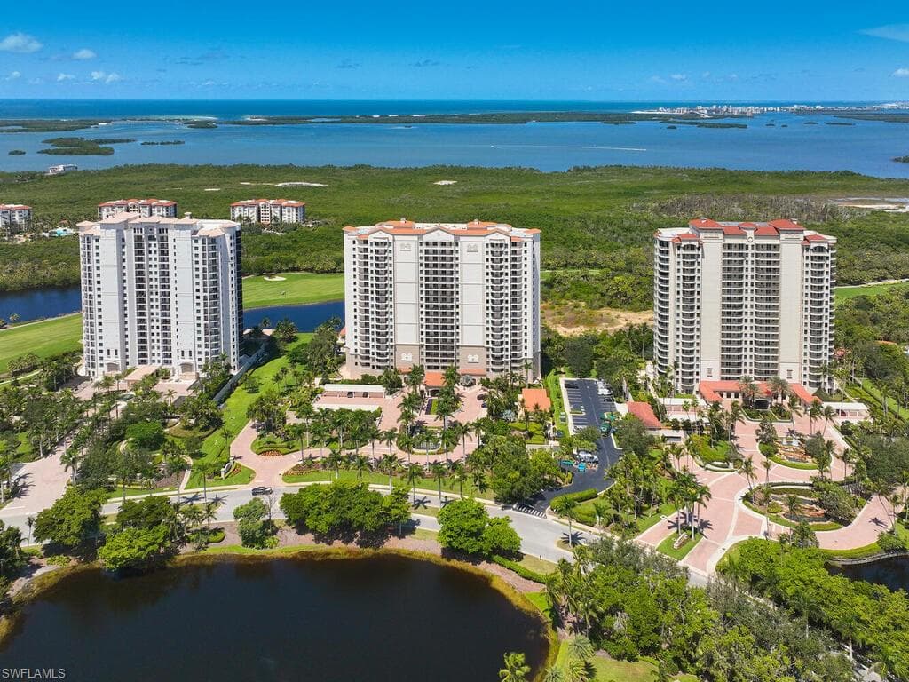 23850 Via Italia CIR 805-22