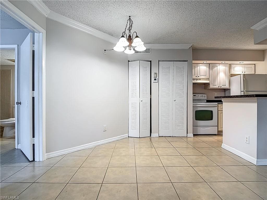 194 Santa Clara DR # 12, NAPLES FL 34104-6