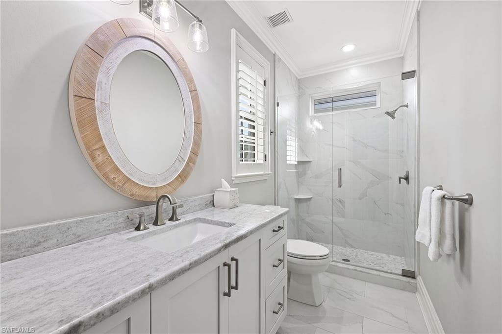 1900 Sandpiper ST, NAPLES FL 34102-22