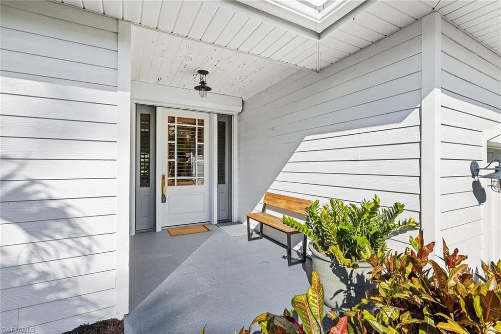1900 Sandpiper ST, NAPLES FL 34102-1
