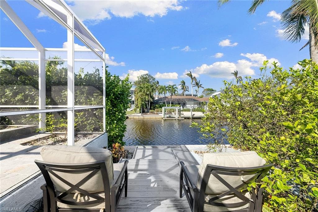 1900 Sandpiper ST, NAPLES FL 34102-41