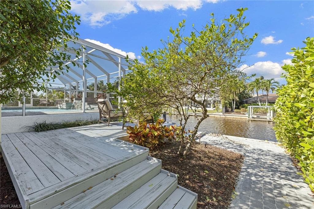 1900 Sandpiper ST, NAPLES FL 34102-42