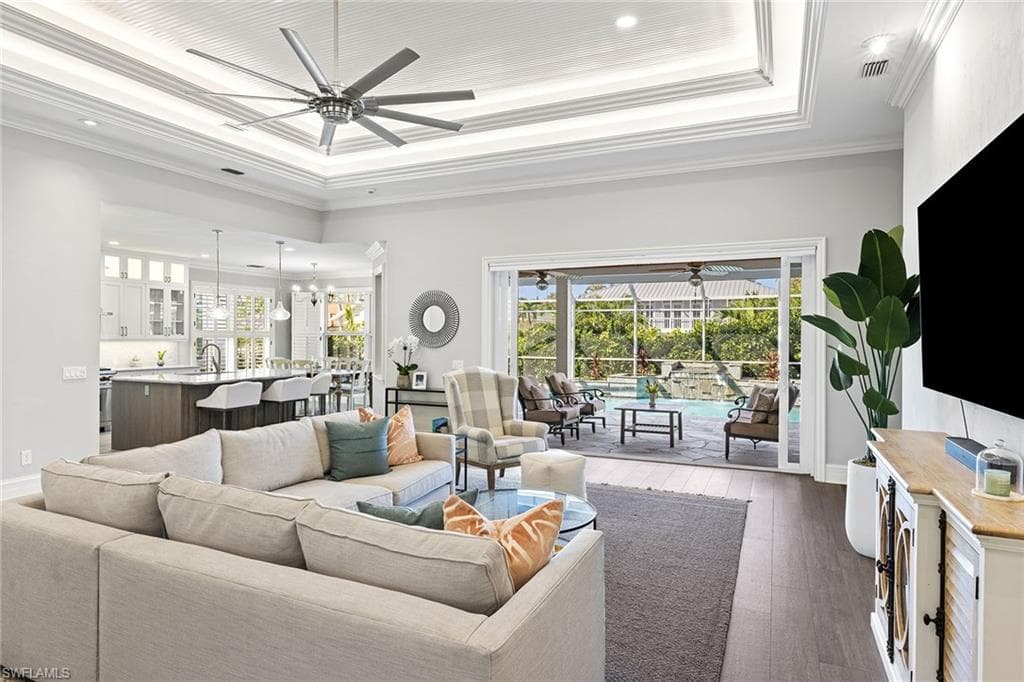 1900 Sandpiper ST, NAPLES FL 34102-9