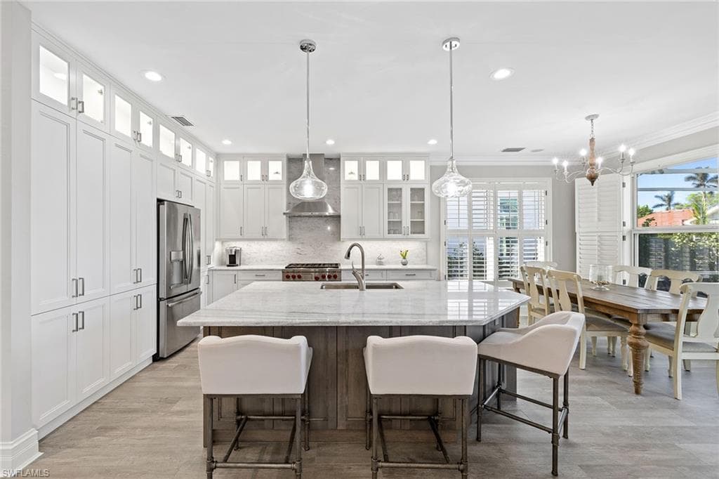 1900 Sandpiper ST, NAPLES FL 34102-10