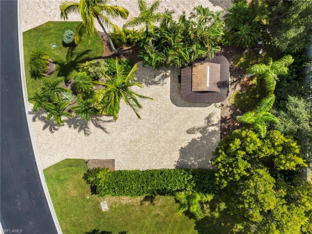 4520 Southern Breeze DR, NAPLES FL 34114-19