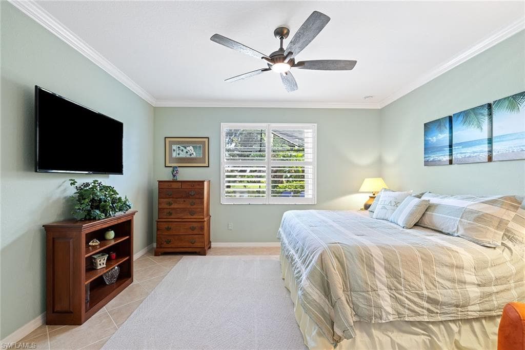 3837 Ruby WAY, NAPLES FL 34114-16