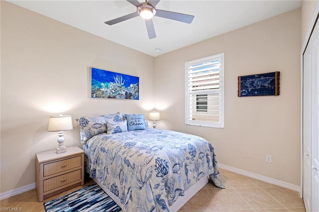 3837 Ruby WAY, NAPLES FL 34114-19