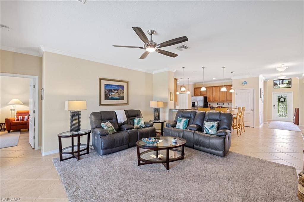 3837 Ruby WAY, NAPLES FL 34114-3