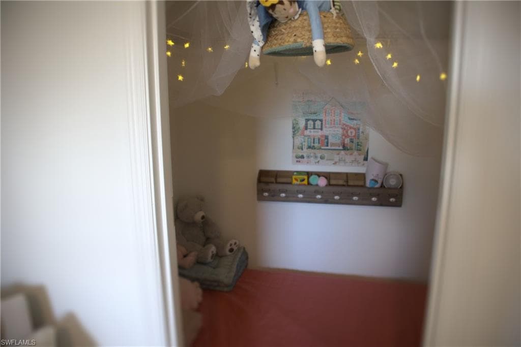 1526 Lake Jessup CIR, CAPE CORAL FL 33909-19