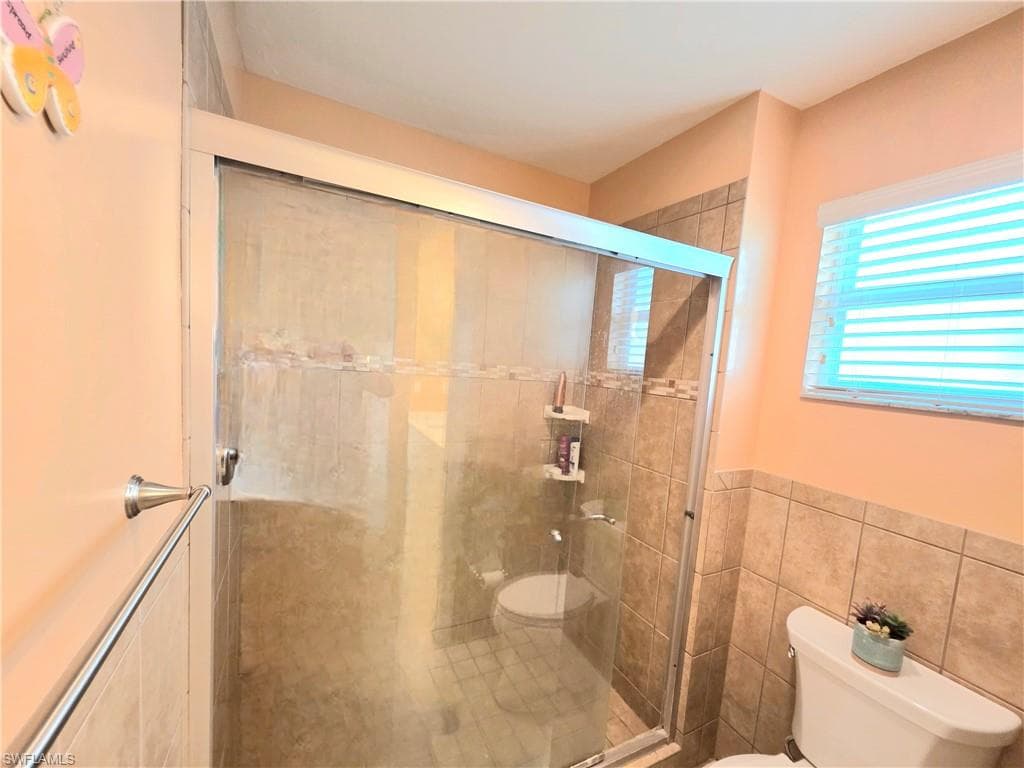 25158 Golf Lake CIR, BONITA SPRINGS FL 34135-15