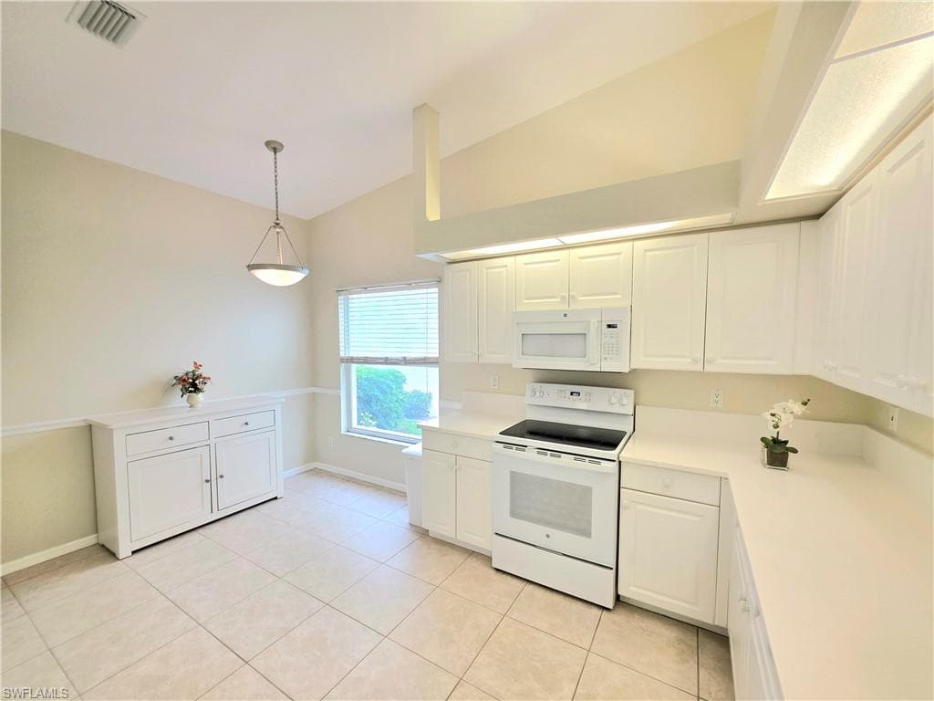 25158 Golf Lake CIR, BONITA SPRINGS FL 34135-3