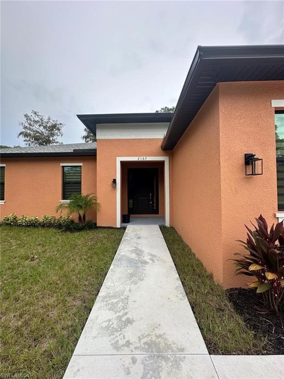 2167 Della DR, NAPLES FL 34117-1