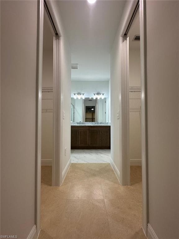 2167 Della DR, NAPLES FL 34117-11