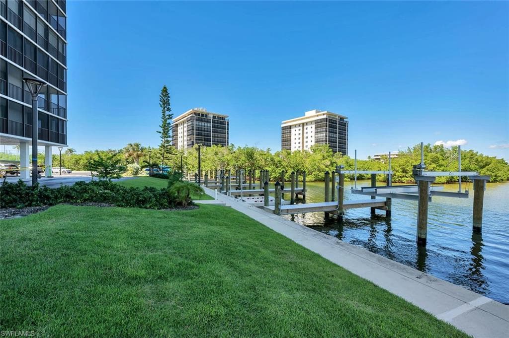 26225 Hickory BLVD # 10B, BONITA SPRINGS FL 34134-37