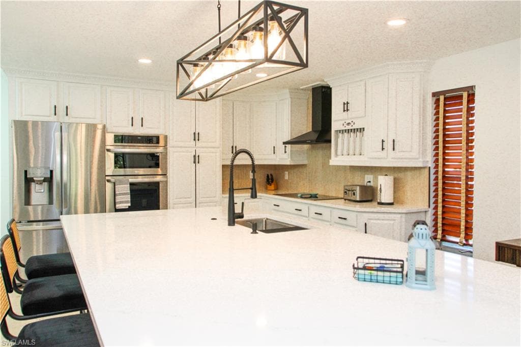 223 Forest Hills BLVD, NAPLES FL 34113-41