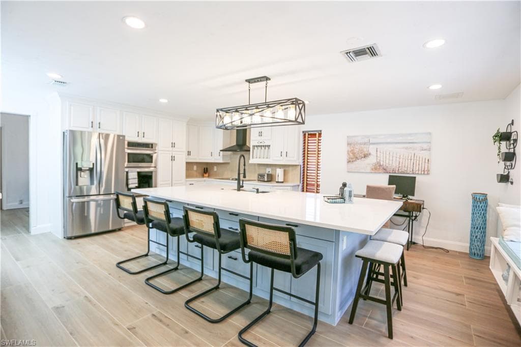 223 Forest Hills BLVD, NAPLES FL 34113-21