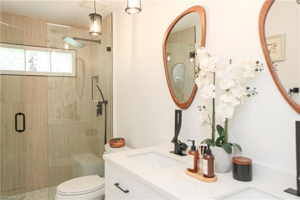 223 Forest Hills BLVD, NAPLES FL 34113-35