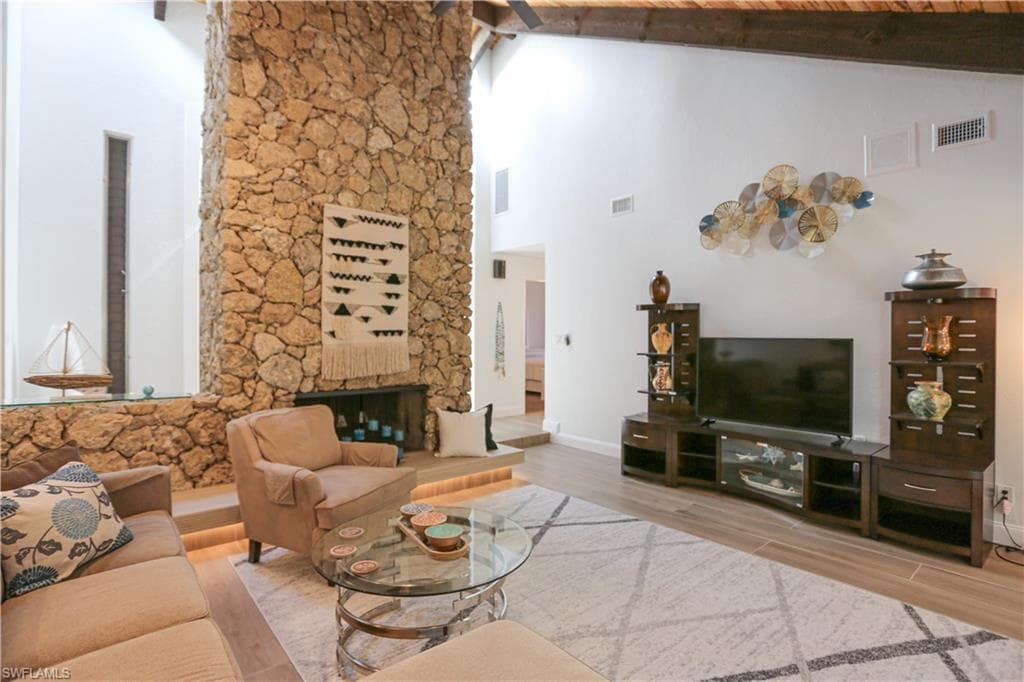 223 Forest Hills BLVD, NAPLES FL 34113-10