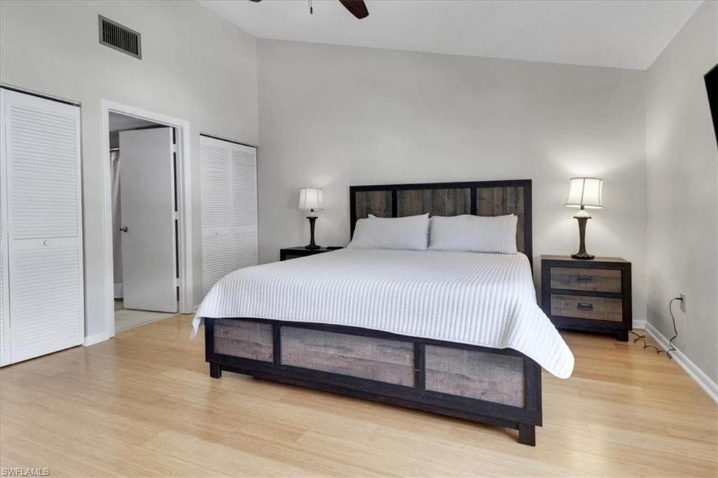 800 Meadowland DR Apt H, NAPLES FL 34108-22