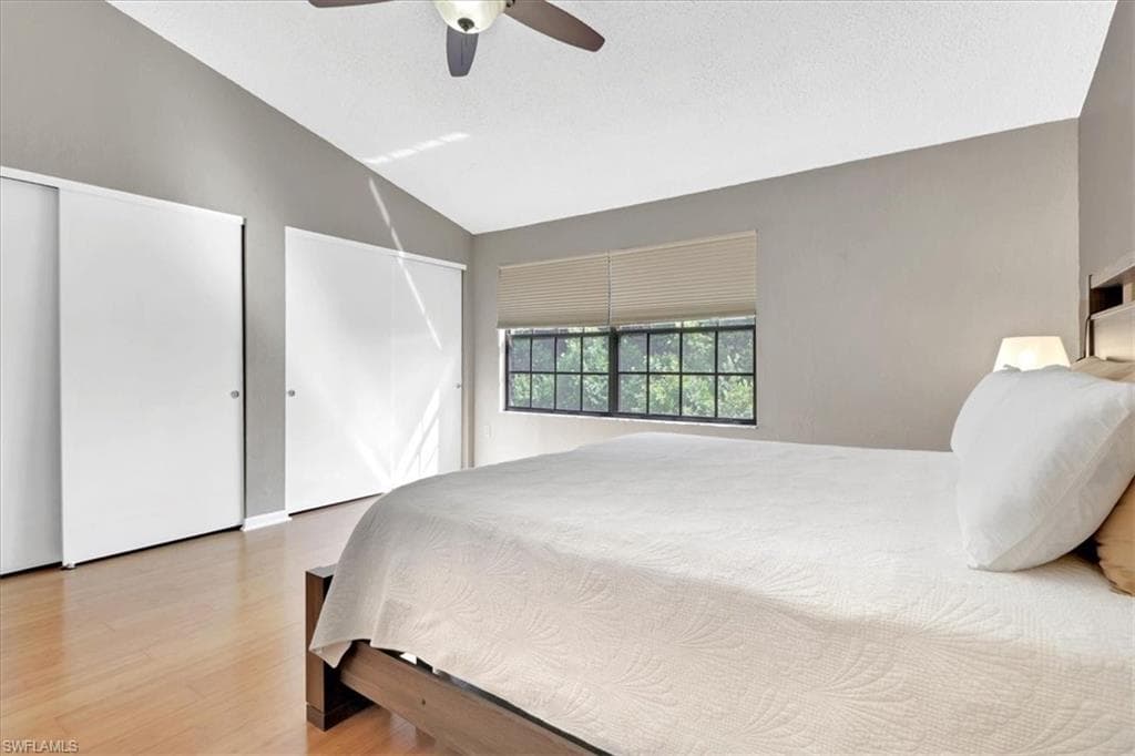 800 Meadowland DR Apt H, NAPLES FL 34108-17