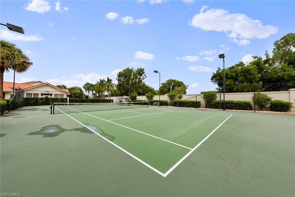 15201 Royal Windsor LN # 403, FORT MYERS FL 33919-27