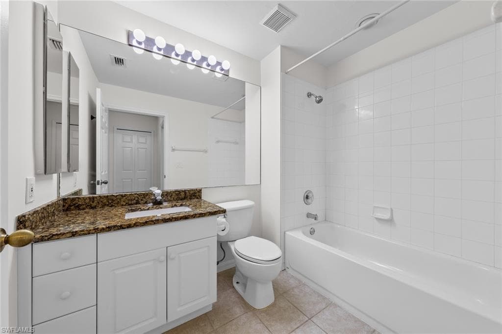 15201 Royal Windsor LN # 403, FORT MYERS FL 33919-9