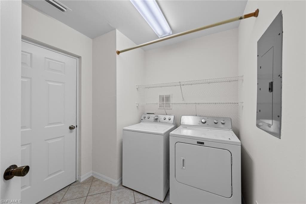 15201 Royal Windsor LN # 403, FORT MYERS FL 33919-10
