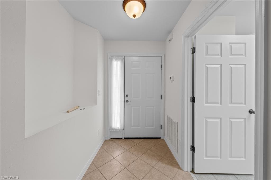 15201 Royal Windsor LN # 403, FORT MYERS FL 33919-3