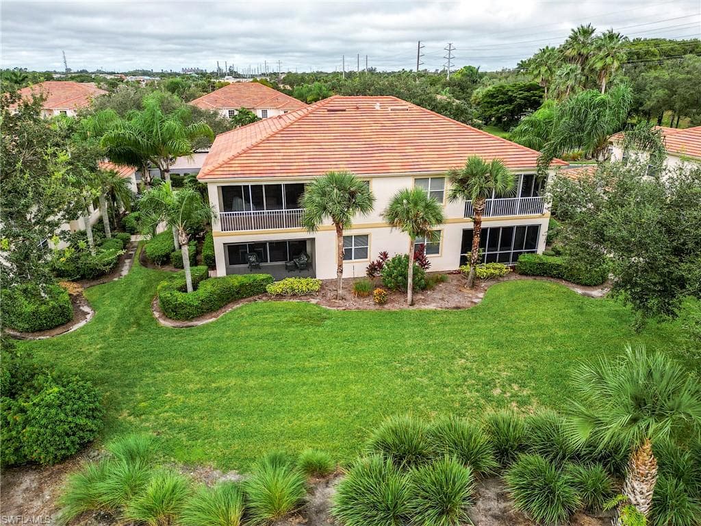 3010 Meandering WAY 102-5