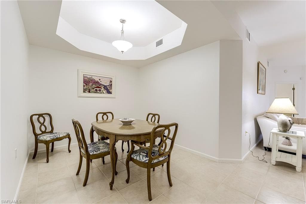 3010 Meandering WAY 102-12