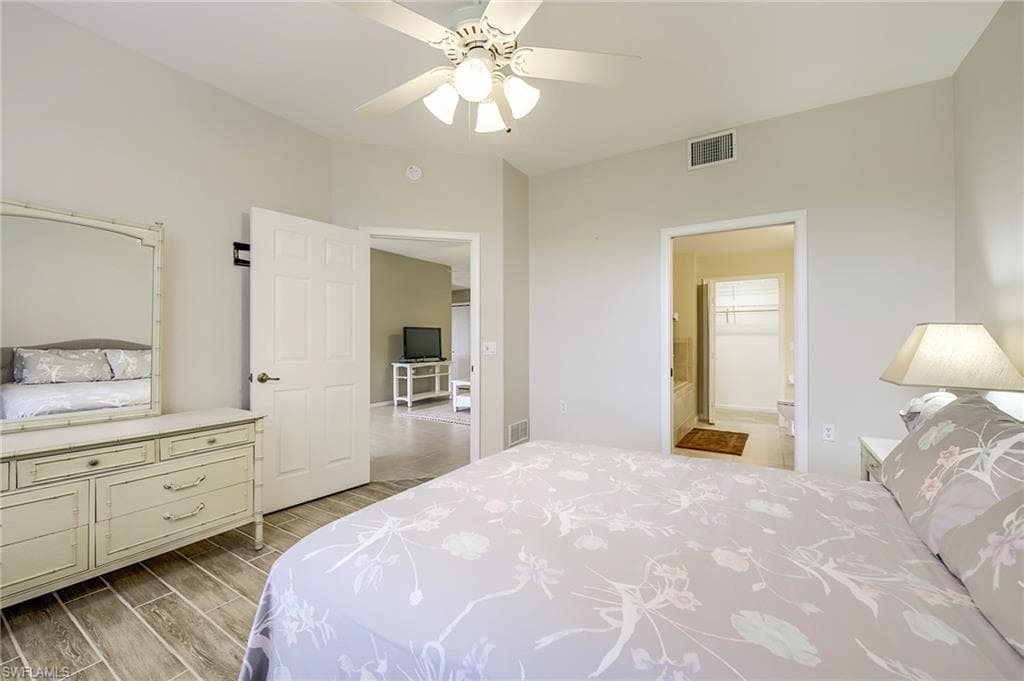 3010 Meandering WAY 102-33