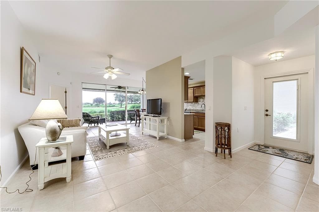 3010 Meandering WAY 102-13