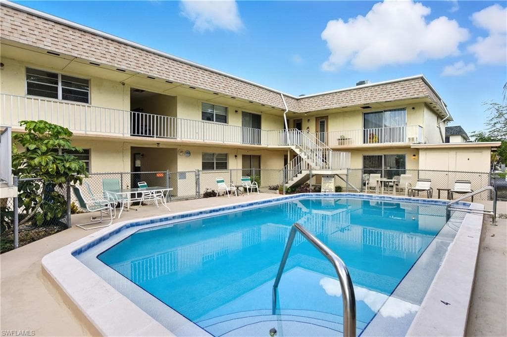 4931 Vincennes CT # 6, CAPE CORAL FL 33904-23