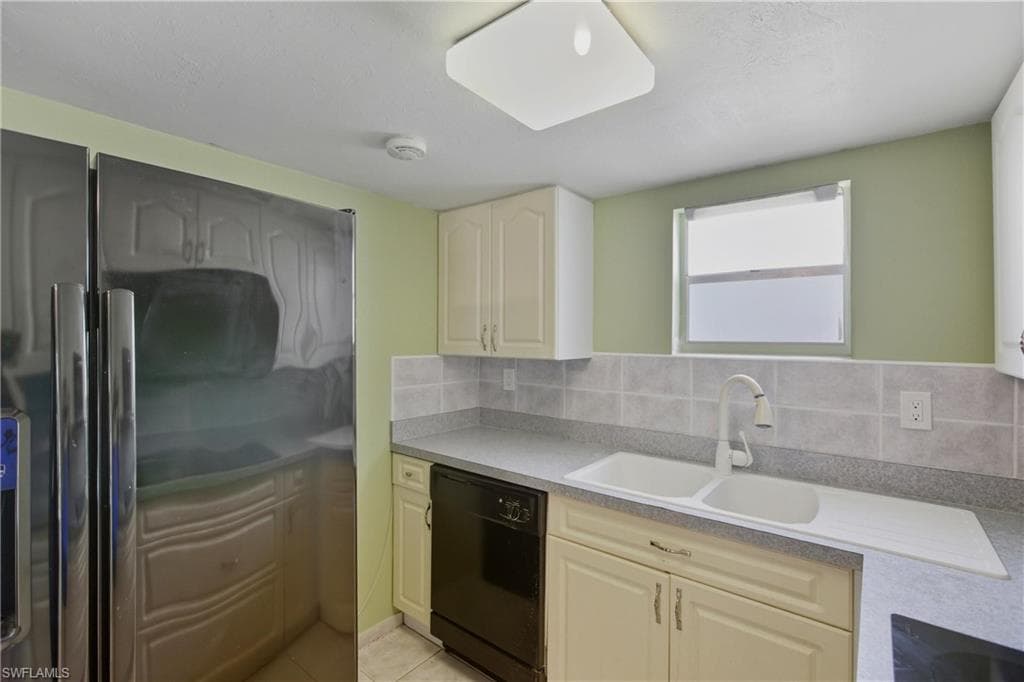 4931 Vincennes CT # 6, CAPE CORAL FL 33904-14