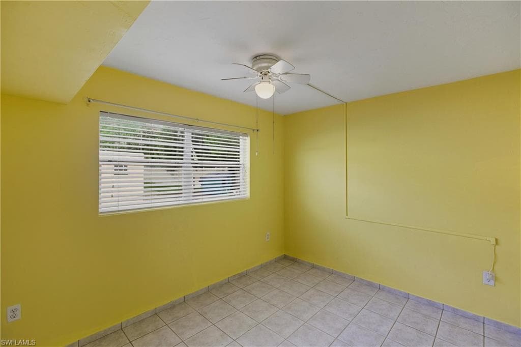 4931 Vincennes CT # 6, CAPE CORAL FL 33904-18