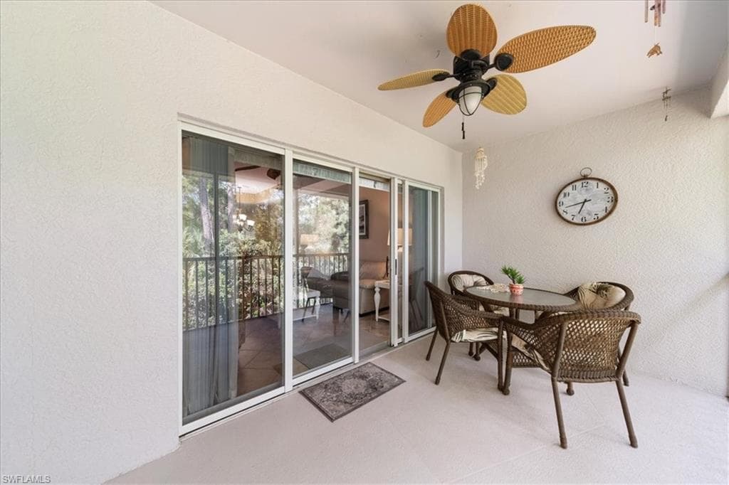 7815 Regal Heron CIR # 306, NAPLES FL 34104-26