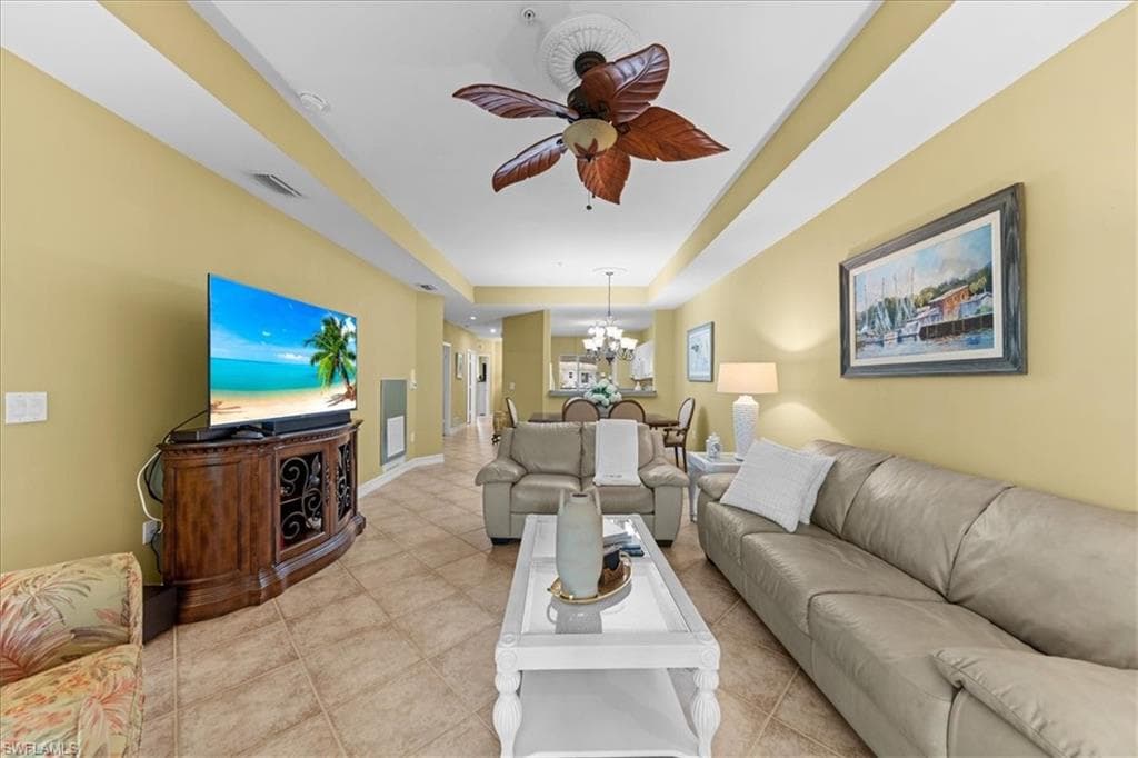 7815 Regal Heron CIR # 306, NAPLES FL 34104-8