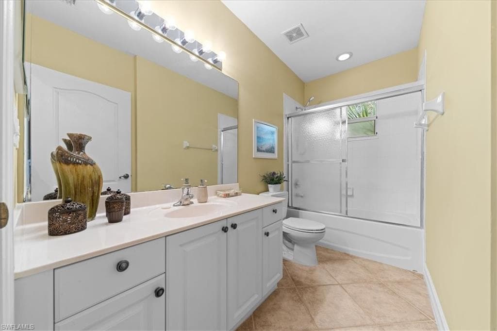 7815 Regal Heron CIR # 306, NAPLES FL 34104-23