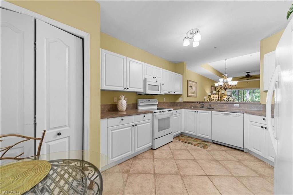 7815 Regal Heron CIR # 306, NAPLES FL 34104-9