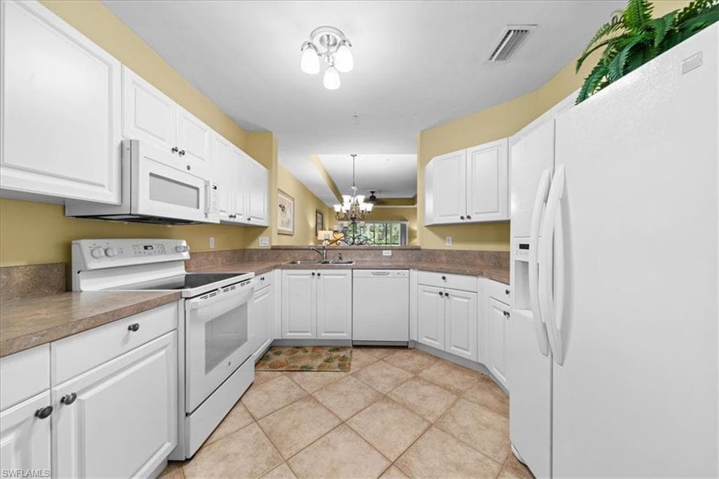 7815 Regal Heron CIR # 306, NAPLES FL 34104-10