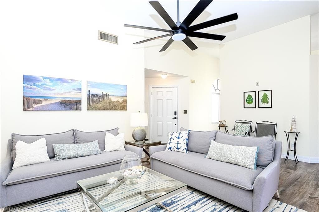586 Beachwalk CIR # 305, NAPLES FL 34108-12