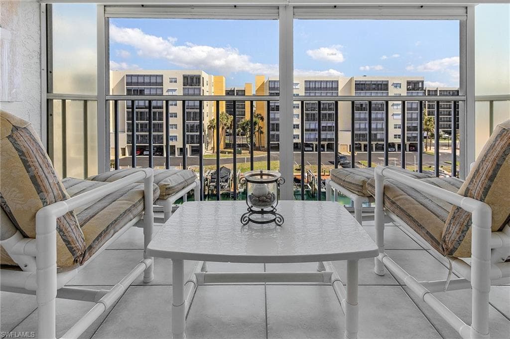 4531 Bay Beach LN # 334, FORT MYERS BEACH FL 33931-22