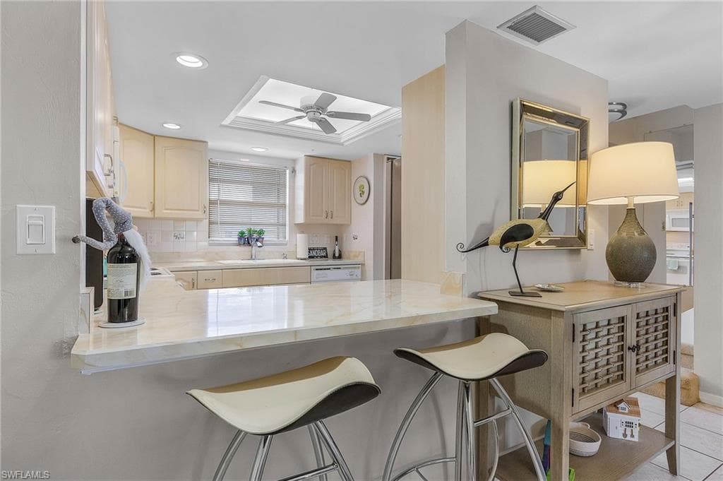 4531 Bay Beach LN # 334, FORT MYERS BEACH FL 33931-5