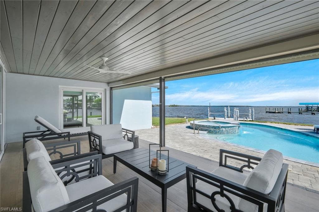 5596 Avenida Pescadora, FORT MYERS BEACH FL 33931-26